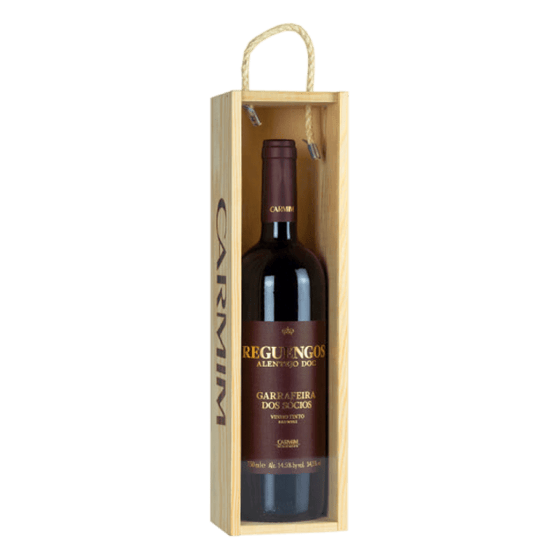 Vinho-Reguengos-Garrafeira-dos-Socios---Caixa-de-Madeira-Gratis